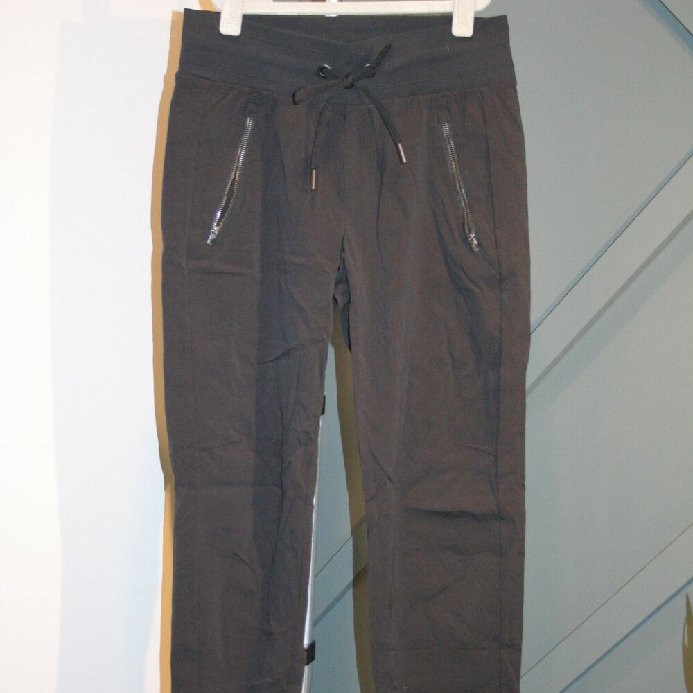 Athleta Trekki North Jogger